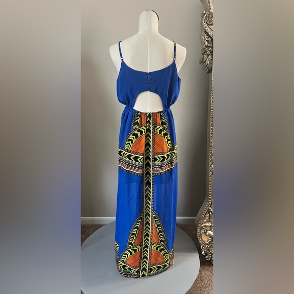Royal Blue Printed Open Back Maxi Dress - Picture 6 of 10
